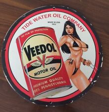 VEEDOL MOTOR OIL PORCELAIN PINUP BIKINI GIRL GAS OIL STATION PUMP PLATE AD SIGN picture