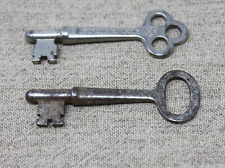 2 Vintage Yale & Towne Solid Barrel Antique Skeleton Keys Approx 2.50
