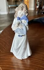 Nao by Lladro “We’re Sleepy” Girl Holding Doll Figurine 1989 picture