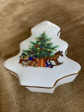 Papel Christmas Morning Tree-Shaped Porcelain Trinket Box Gold Trim Lid Japan picture