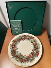 Vtg 1981 Lenox Annual Limited Ed Colonial Christmas Wreath - VA Issue Plate EUC picture