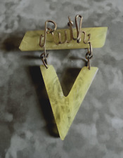 VINTAGE PLASTIC NAME AND V FOR VICTORY PIN picture
