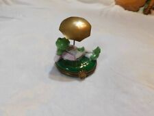 Peint Main Limoges France Hinged Box Anthropomorphic Frog Lily Pad Brass Umbrell picture