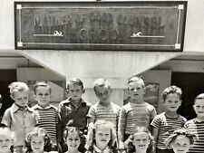 Bi) Photograph 8x10 Class Photo Mother Of Good Council School 1950's Funny Faces picture