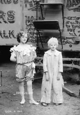 CIRCUS-CARNIVAL Photo/1910 YOUNG CIRCUS PERFORMERS BACKSTAGE/4x6 B&W Rprnt. picture