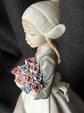 Lladro Dutch Girl With Tulips Figurine #5065 Excellent, Retired, Rare Limited. picture