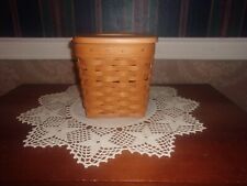 Longaberger 1999 Tall Tissue Basket with Lid picture