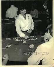 1977 Press Photo LaVonne Ludian at Del Webb's Sahara casino - tua27840 picture
