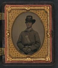 Unidentified Young Soldier,Union Uniform,Hardee Hat,VMM Belt Buckle,Civil War picture