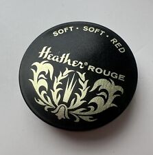 VTG Heather Rouge SOFT RED Blush Compact Looks Brand New Excellent Condition picture