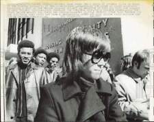 1970 Press Photo Actress Jane Fonda Leads Protest at HANO, New Orleans picture
