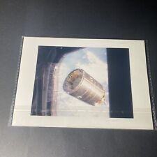 Official NASA Sony Photo 1992 STS-49 Intelsat VI Satellite Space Shuttle Window picture
