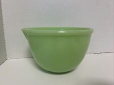 McKee 1940’s Jadeite Mixing Bowl with Spout 6.5 inches. Excellent Condition picture
