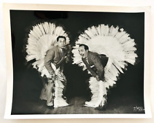 Archer's Studio's Hollywood Feathered Actors Funny Unknown 8x10 #11-13-36 Vtg picture