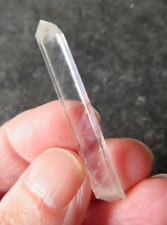 RARE COLOMBIAN 'BLADE OF LIGHT' QUARTZ (2.2 grams / 43 mm) NATURAL (8) picture