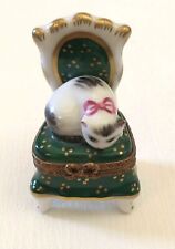 VINTAGE Limoges Marque Deposee Cat Sleeping on Chair Hinged Trinket Box, France picture