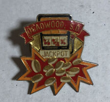Deadwood South Dakota Enamel Pin Jackpot Slot Machine Travel Souvenir picture