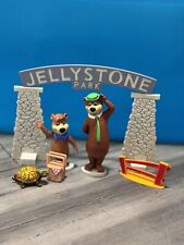 Hanna Barbera YOGI BEAR Deluxe Figure Set Jellystone Park picture