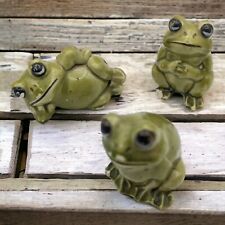 Frogs Toads Miniatures Figurines Plastic Vintage Hong Kong 3 pc - 1 has damage picture