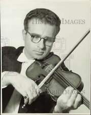 1960 Press Photo Violinist Ray Fliegel - hpp44274 picture
