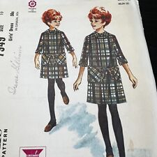 Vintage 1960s McCalls 7949 Girl’s Mod Patch Pocket Dress Sewing Pattern 10 CUT picture