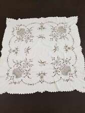 Vintage Cream Madeira Embroidered Cutwork Table Cloth 125x125cm picture