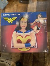 DC Comics Wonder Woman Bust with Crossed Arms Ceramic Cookie Jar NEW UNUSED picture