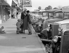 1936 Street Scene Crystal City Texas Vintage Old Photo 8.5