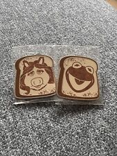 Hong Kong Disney Pin Trading Carnival Toast Series Kermit & Miss Piggy Pin LE800 picture