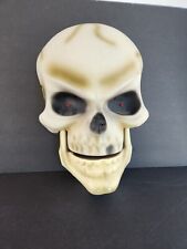 Gemmy Animated Talking Movement Sensor Skull Scheleton Halloween Works Great picture