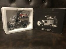2001 Department 56 Anniversary Event Edition #52911 Silver Village Express Van picture
