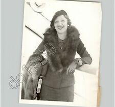 ENGLISH Actress JULIE FAYE Arrives @ NYC On STEAMSHIP Travel 1933 Press Photo picture