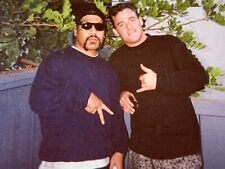 (AtC) FOUND PHOTO Photograph 4x6 Color White And Hispanic Guy Throwing Gang Sign picture
