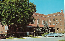 First Methodist Church-Fairfield, Iowa IA-vintage unposted postcard picture