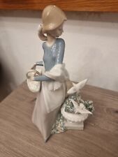 Mint LLADRO Brillo In the Garden w/Dove #5416 Porcelain Figurine in Original Box picture