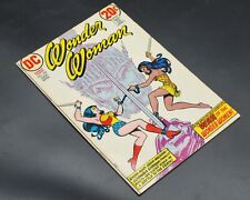 DC'S Wonder Woman Comcis #206, Origin of Nubia, 1973, VG Condition picture