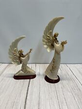 1970's Resin Praying Angels Vintage Fine Details Offering FlowersStatue Figurine picture