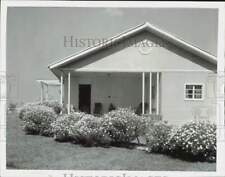 1955 Press Photo Home in High Altitude Area of El Salvador - afa43646 picture