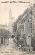 VAISON-LA-ROMAINE - La Porte et le Belfry - historic and picturesque vaucluse picture