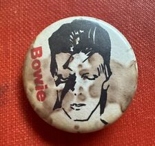Vintage David Bowie Aladdin Sane pin button badge ( as is ) picture
