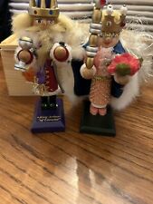 LIMITED EDITION CAMELOT NUTCRACKERS-KING ARTHUR And QUEEN GUINEVERE picture