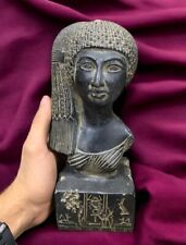 Unique Statue of Statue of Queen Cleopatra from Ancient Egyptian Antiquities BC picture