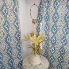 Vintage TOLE TULIP Lilly Floral Retro Lamp Palm Beach Chic Metal Table Lamp picture
