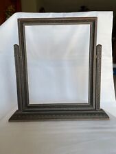 Antigue 8x10 swing type, art deco picture frame picture