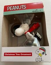 *SNOOPY SKATING* Hallmark Peanuts Christmas Tree Ornament Charlie Brown NEW picture