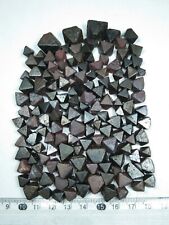 Octahedron magnetite crystals having nice termination (140 pieces lot) picture